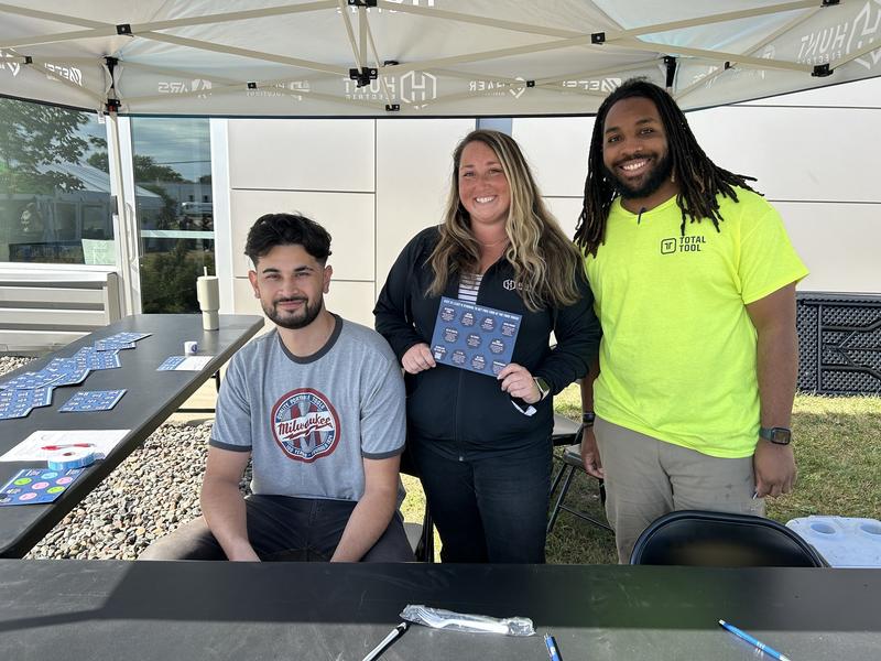 Hunt Electric Employee Perks & Benefits
